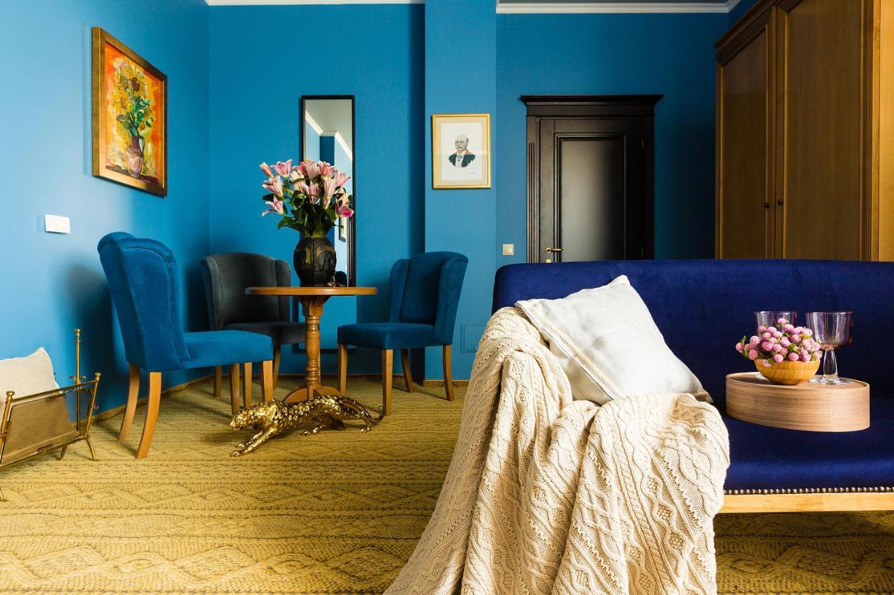 Country Spa Retreat Snagov Bagian luar foto A room at the hotel